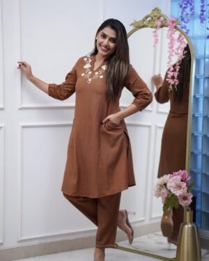 Side pocket Kurti - Image 2