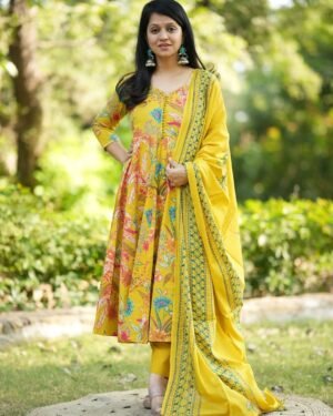 Anarkali Kurta Set - Image 3