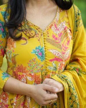 Anarkali Kurta Set - Image 6