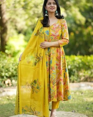 Anarkali Kurta Set - Image 5