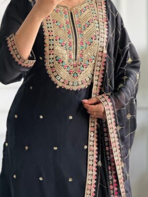 Party Wear Kurti - Image 5