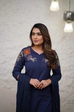 3 Pic Kurti - Image 3