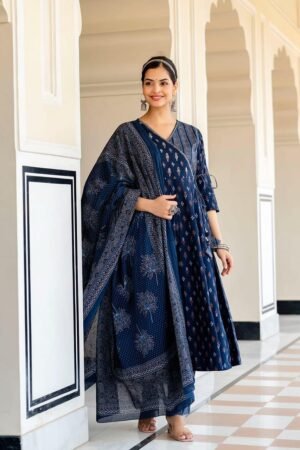 Anagrakha kurti
