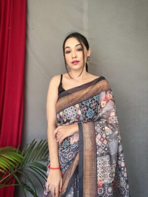 Saree - Image 2