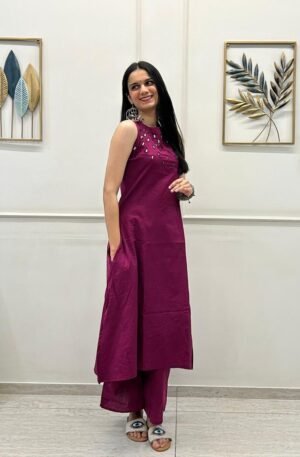 Suit - Image 6
